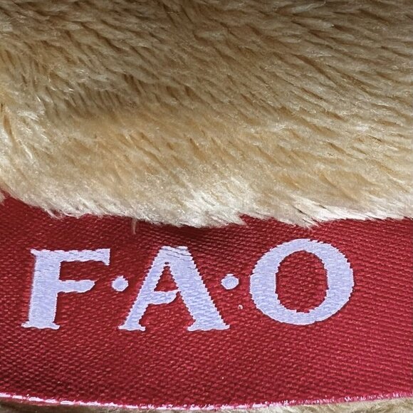 FAO Schwarz Toys R Us Kids Plush Sleeping Bag Patrick The Pup Great Condition - Picture 8 of 12